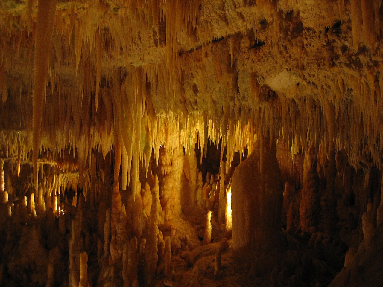 Interno delle Grotte di Castellana